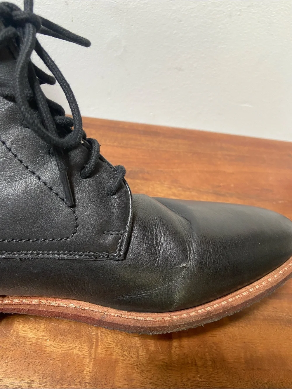 Rustic Asphalt Men's Black Leather Lace-Up Chukka Ankle Boots
